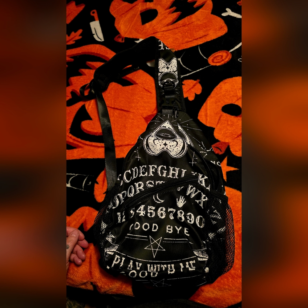 Black Graphic Men's Sling Bag